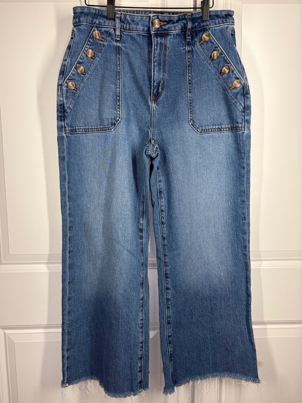 LOFT Medium Blue Wide-Leg Cropped Jeans with Button Pocket Accents